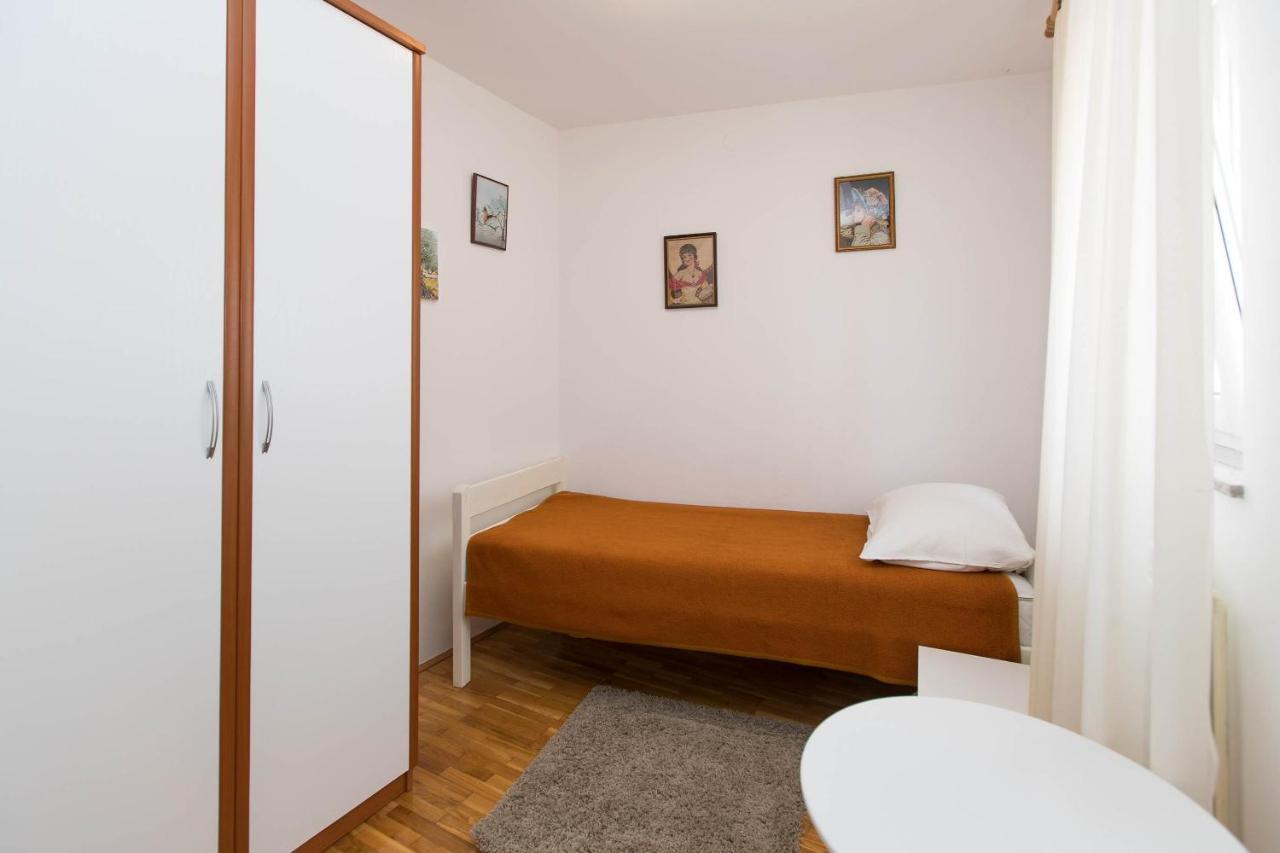 Apartmani Vera Crikvenica Eksteriør billede