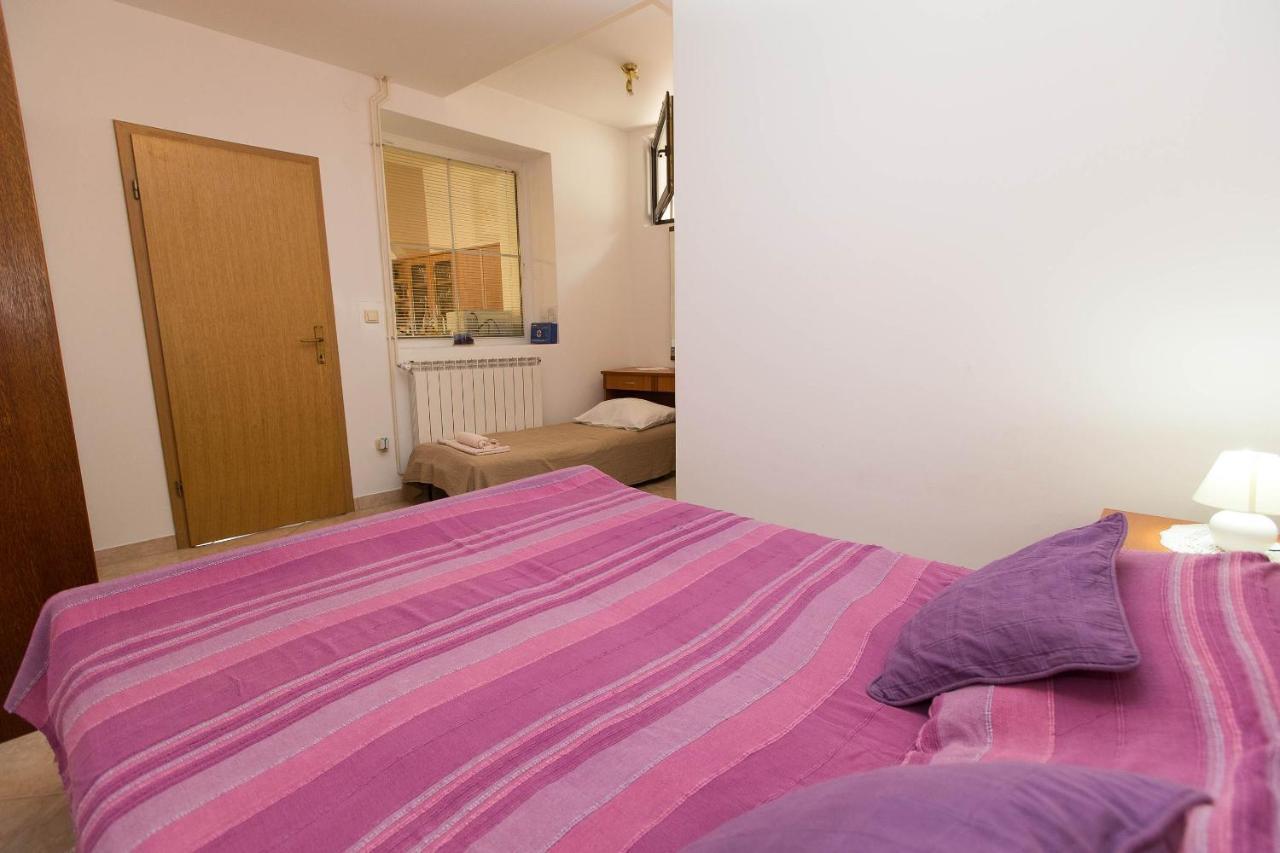 Apartmani Vera Crikvenica Eksteriør billede